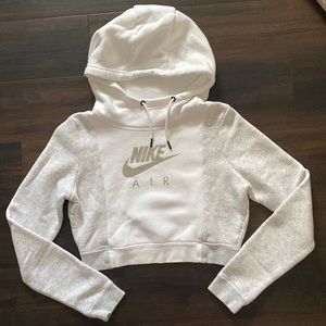 Nike Cropped hoodie
